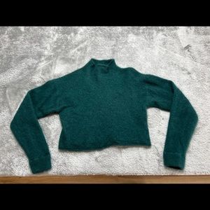 SOLD Reformation Cashmere Cropped Sweater S